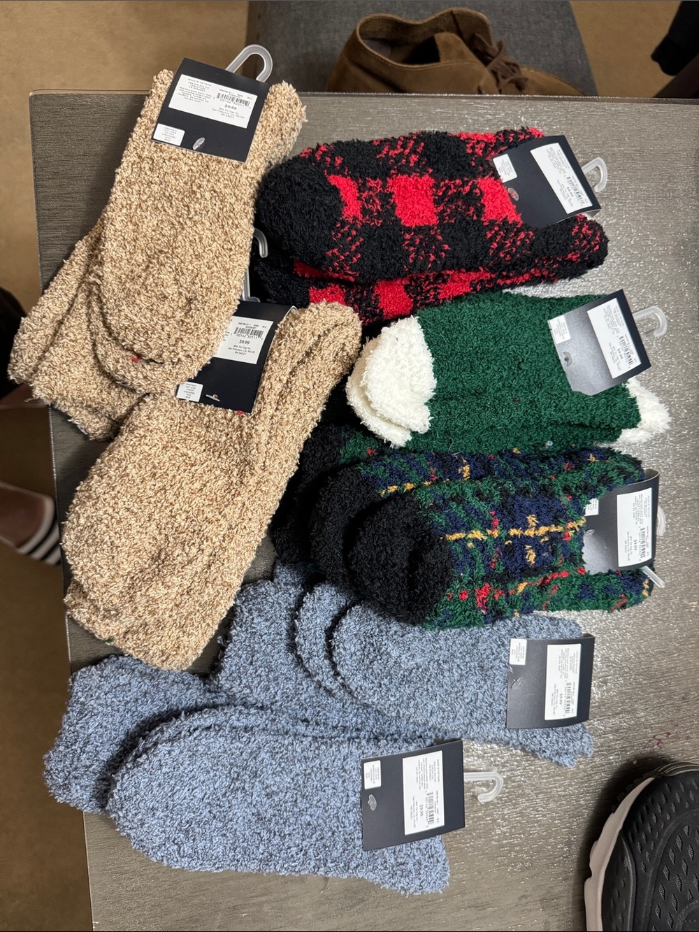 GAP Cozy Plush Men's Socks Pack - Tan, Red/Black, Green, Navy & Light Blue